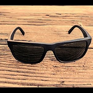 Electric “swingarm” sunglasses